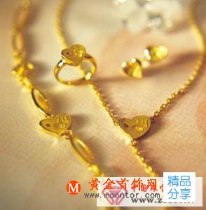 
	黃金首飾怎么保養才能不褪色
