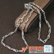 
	戴幾天的銀飾變黑了是怎么回事
