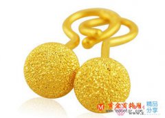 
	千足金耳釘金飾價格的影響因素
