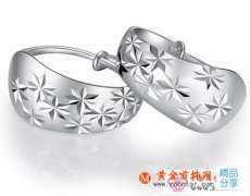 
	純銀飾品如何清洗
