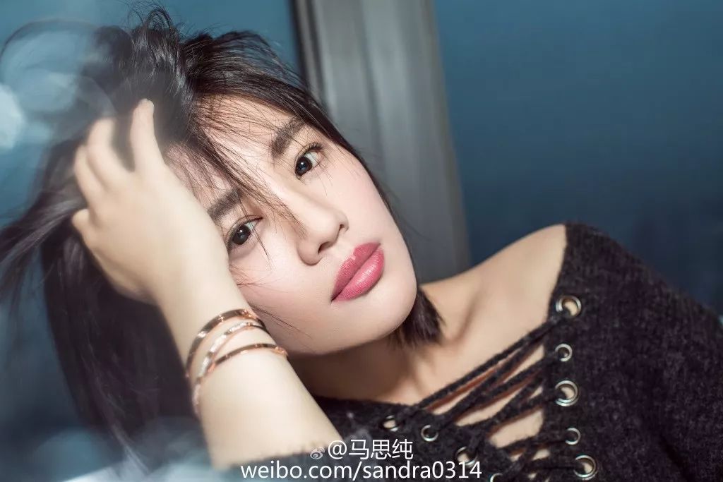 中式時尚手鐲與西式時尚手鐲，那個好？