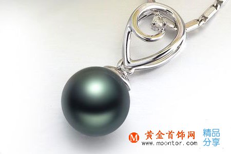 
	大溪地黑珍珠與人工黑珍珠如何區分
