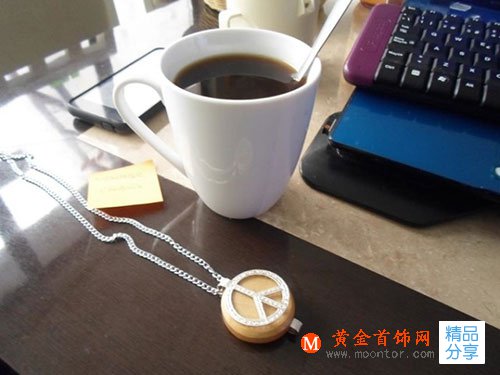
	有顏值才“可穿戴”它除了時尚還能保護你的安全

