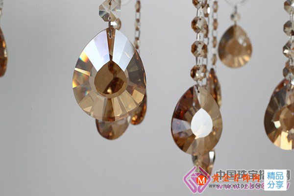 
	水晶工藝品制作保養方法
