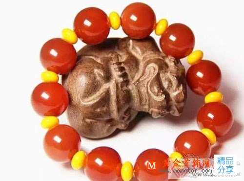 
	戴瑪瑙手鏈對身體好
