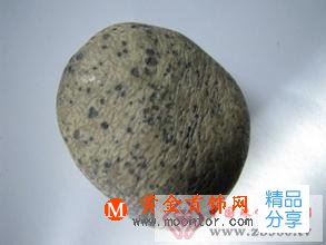 
	鉆石隕石夜明珠是什么
