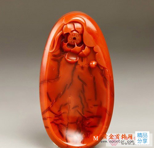 
	盤玩南紅瑪瑙的樂趣
