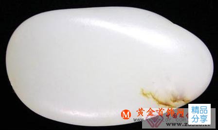 
	選購和田玉不能一味追求原料的品質

