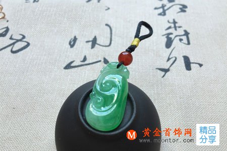 
	如何給不同的人群挑選翡翠禮物
