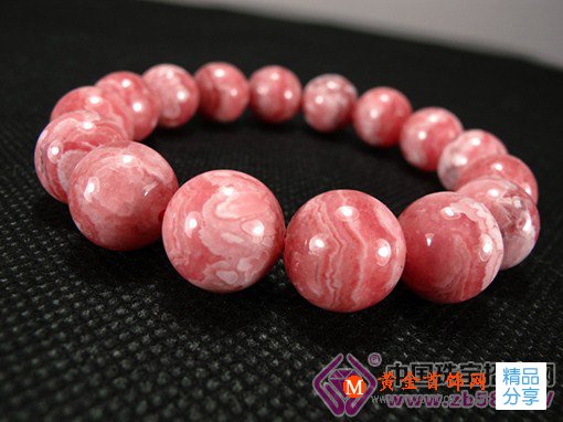 
	這個四月，總有一些石頭可以幫你轉運！
