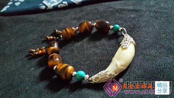 
	駭人聽聞的文玩手串
