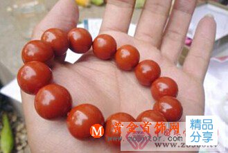 
	瑪瑙手鏈的價格怎么樣
