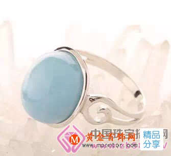 
	哪些水晶彩寶最適合送給戀人？
