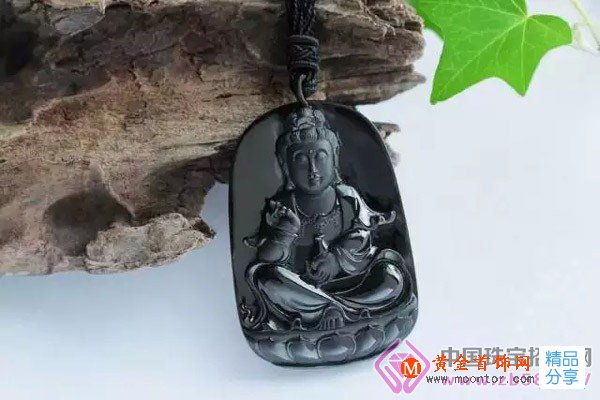 
	什么樣的翡翠，送給什么樣的人！
