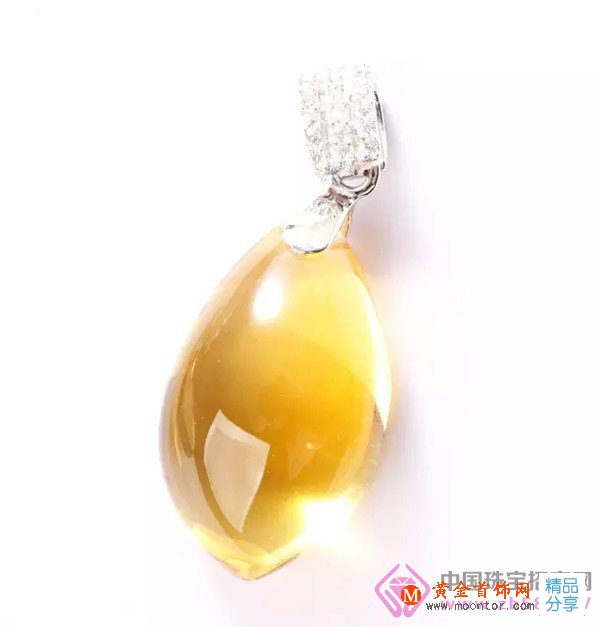 
	十二生肖本命年戴什么水晶？
