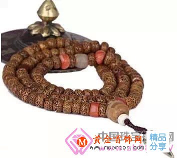 
	最當紅文玩時尚：星月菩提手串全攻略
