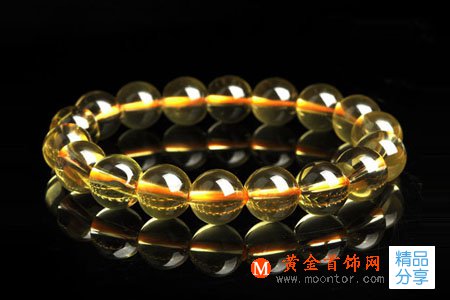 
	黃水晶的顏色和性質有哪些？
