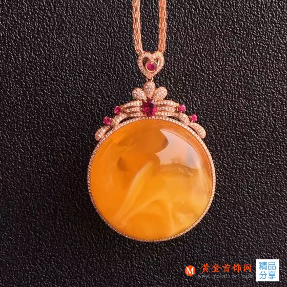 
	蜜蠟為什么會褪色，還不是因為你沒保養好！
