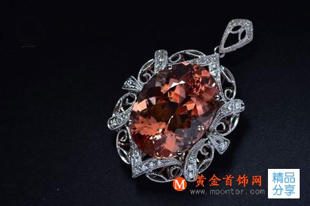 
	怎樣鑒別摩根石？
