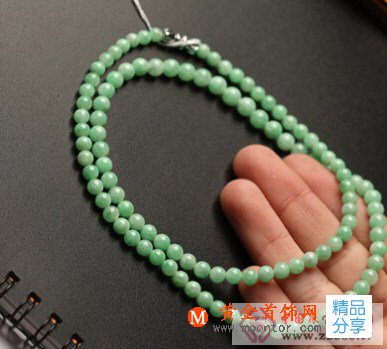 
	天然緬甸翡翠A貨糯冰種滿綠玉珠項鏈
