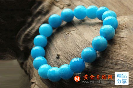 
	如何鑒別天然天河石與染色天河石
