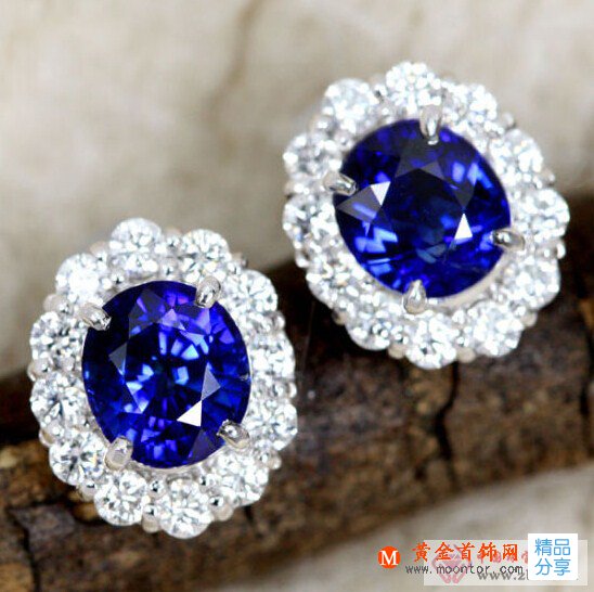 
	小珠寶大智慧 結婚紀念日送對TA禮物
