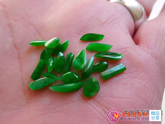 
	翡翠原石的歷史源頭在緬甸？
