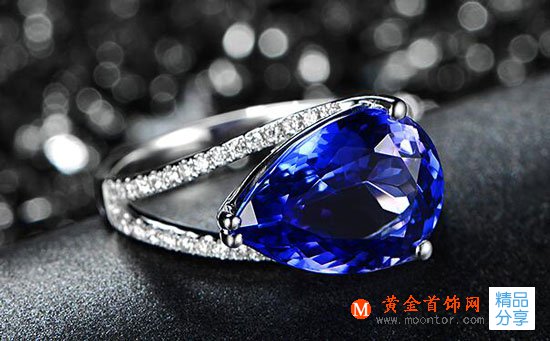 
	什么是坦桑石？分級標準不一會影響到它的價值嗎
