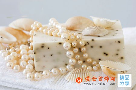 
	珍珠溫潤典雅 平時應該如何保養珍珠？
