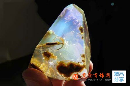 
	蛋白石的成分和價值，蛋白石有哪些分類
