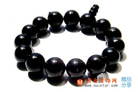 
	如何保養煤玉飾品？
