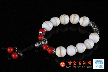 
	天然硨磲的特征，硨磲產地有哪些
