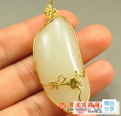 
	以送禮給領導為由騙取玉石商人和田玉器
