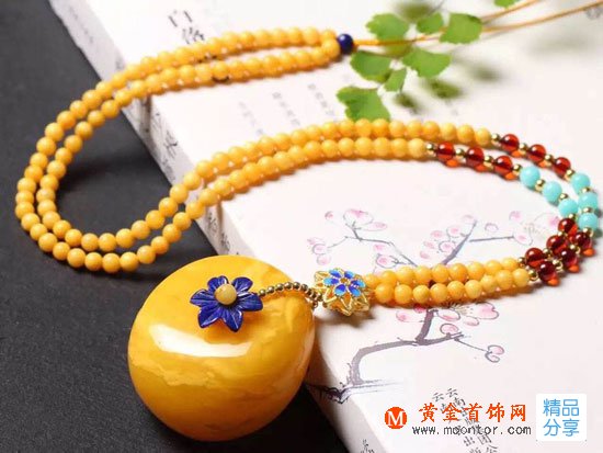 
	天然蜜蠟有什么忌諱？琥珀蜜蠟的保養常識七大秘訣
