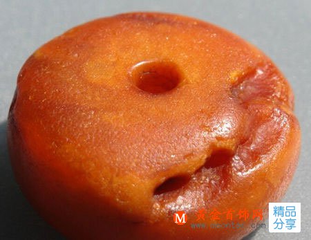 
	蜜蠟怎么辨別真假？教你12種蜜蠟鑒別方法

