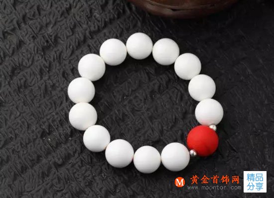 
	揭秘｜硨磲手串為什么會變黃？
