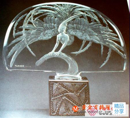
	人造珠寶讓不富裕的人也可以擁有美
