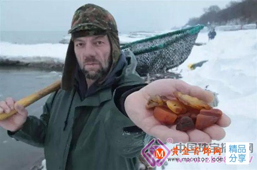 
	原來蜜蠟是這么來的，看了讓人震撼！
