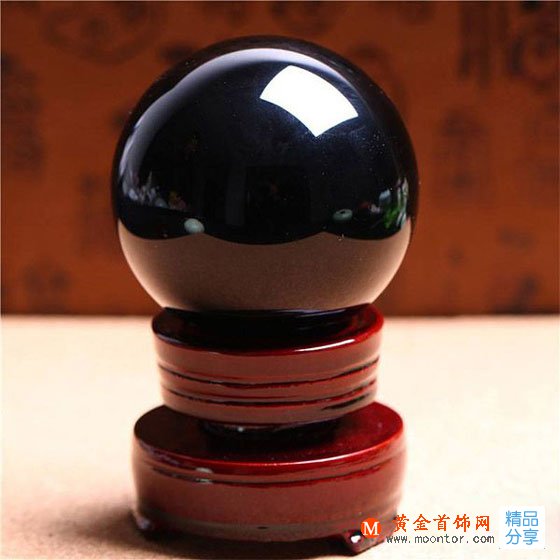 
	嘿！知識點來了——黑曜石水晶球的功效
