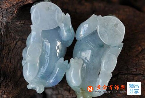 
	送高考生有寓意的禮物 適合送高考生的翡翠有哪些
