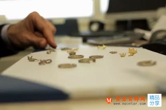 
	珠寶丨珠寶那么漂亮，你了解珠寶首飾制作過程嗎？
