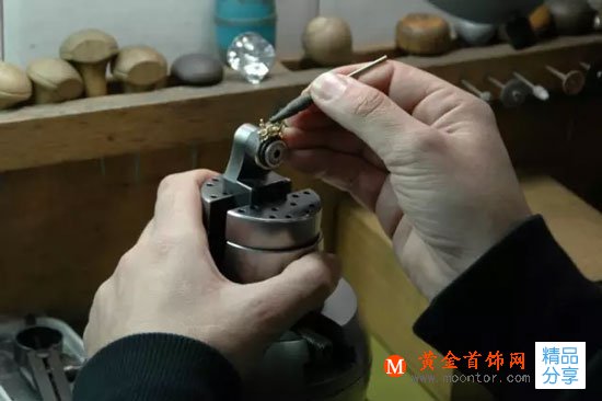 
	珠寶丨珠寶那么漂亮，你了解珠寶首飾制作過程嗎？
