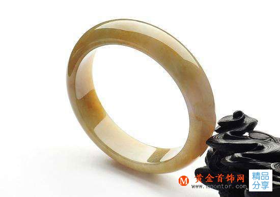 
	適合不同血型之人佩戴的幸運寶石分別是什么？
