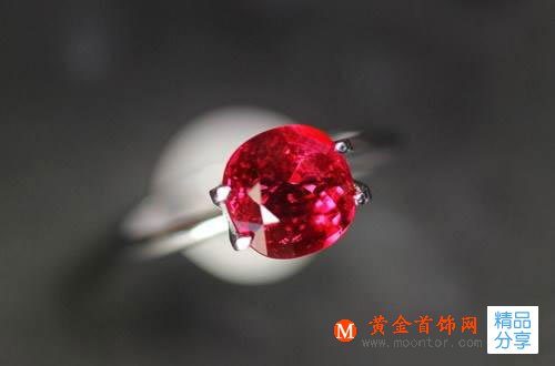 
	人造紅寶石有什么特點 如何鑒別

