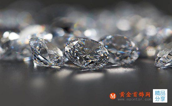 
	如何鑒定高仿鉆石？高仿鉆石與真鉆有哪些區別？
