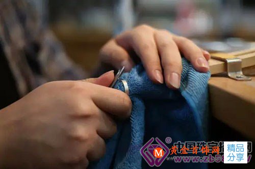 
	定制鉆戒從設計到成品的制作全過程

