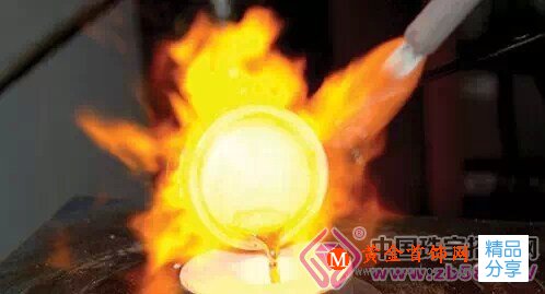 
	一枚鉆戒的手工制作全過程！（視頻）
