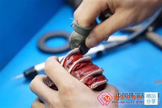 
	珠寶首飾是這么生產來的，請查看！
