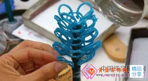 
	一枚結婚鉆戒的制作全過程
