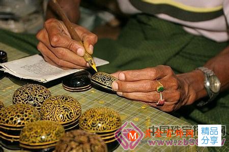 
	傳統工藝的延伸與發展
